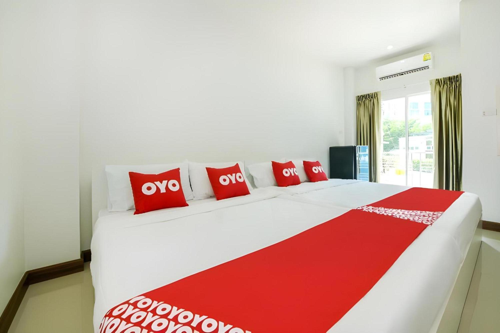 Oyo 350 Mae Saeng Place Сі-Рача Екстер'єр фото