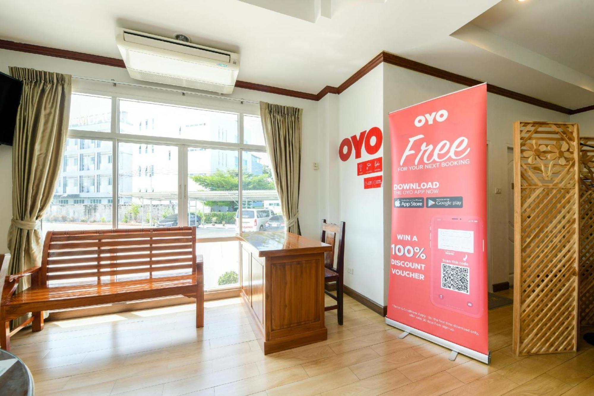Oyo 350 Mae Saeng Place Сі-Рача Екстер'єр фото